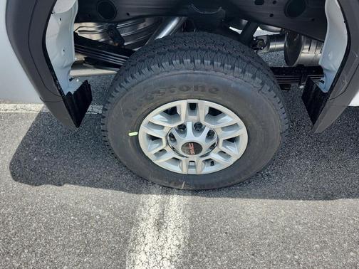 2025 GMC Sierra 2500 Base