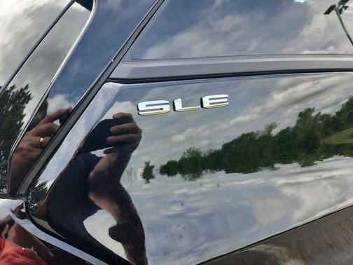 Ebony Twilight Metallic 2024 GMC Terrain SLE