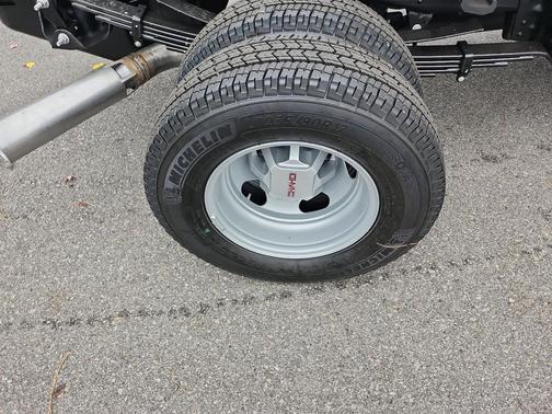 2026 GMC Sierra 3500 Base