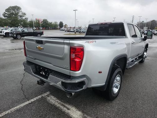 2022 Chevrolet Silverado 3500 LTZ