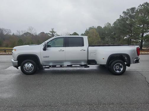 2022 Chevrolet Silverado 3500 LTZ