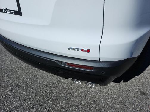 2026 GMC Acadia AT4 AWD