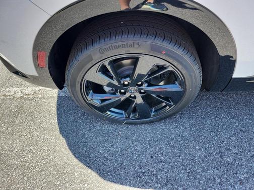 Summit White 2026 Buick Envision Sport Touring AWD