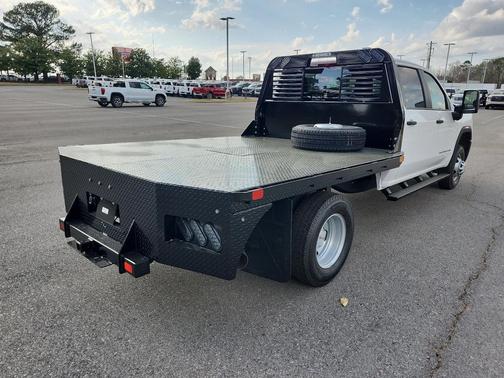 Summit White 2026 GMC Sierra 3500 Base