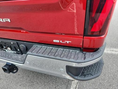 2025 GMC Sierra 2500 SLT