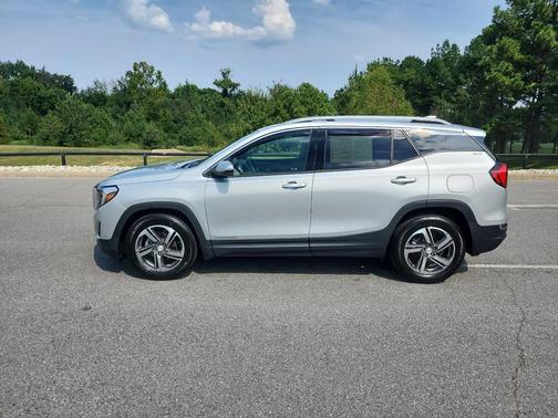 2020 GMC Terrain SLT