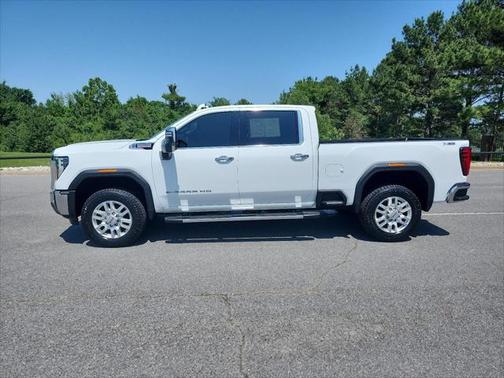 2024 GMC Sierra 2500 SLT