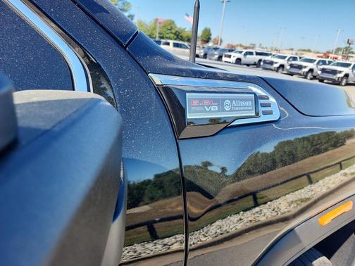 Onyx Black 2026 GMC Sierra 2500 Denali