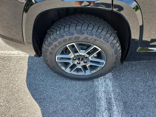 2026 GMC Terrain AWD AT4