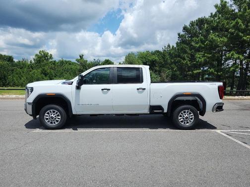 Summit White 2026 GMC Sierra 2500 Pro