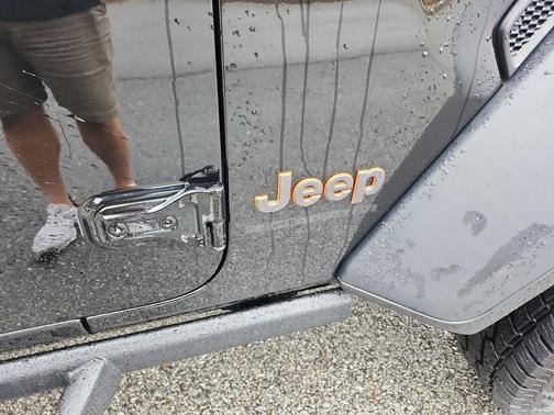 2023 Jeep Gladiator Mojave 4x4