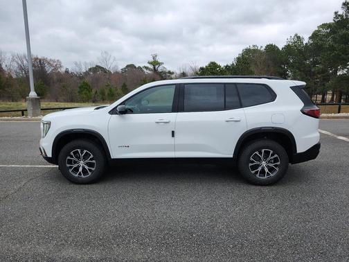 2026 GMC Acadia AT4 AWD