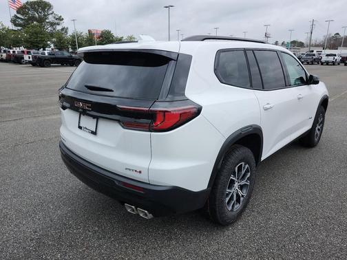 2026 GMC Acadia AT4 AWD