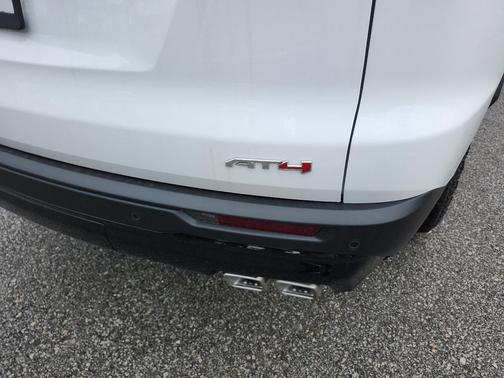 2026 GMC Acadia AT4 AWD