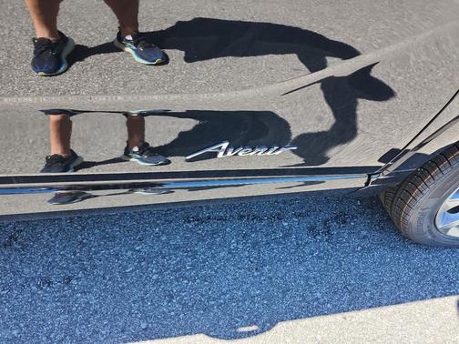 Ebony Twilight Metallic 2026 Buick Encore GX Avenir