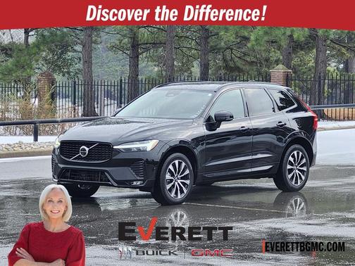 2023 Volvo XC60 B5 Plus Dark Theme