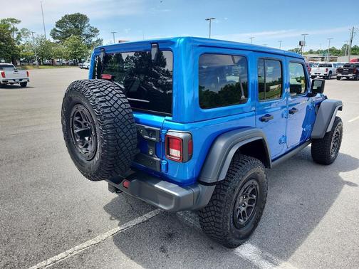 Hydro Blue Pearlcoat 2023 Jeep Wrangler 4-Door High Tide 4x4
