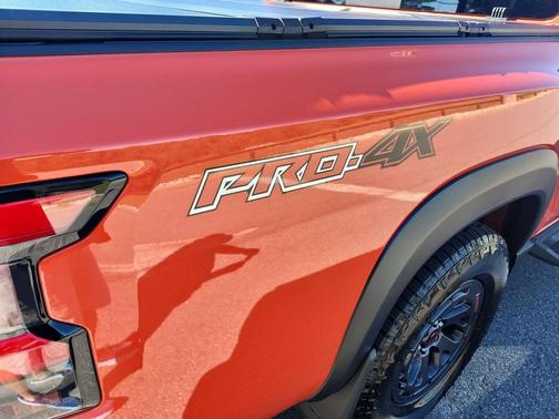 2025 Nissan Frontier PRO-4X