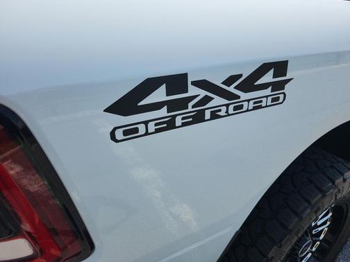 Bright White Clearcoat 2023 RAM 2500 Laramie Crew Cab 4x4 6'4' Box