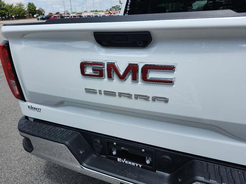 Summit White 2026 GMC Sierra 1500 Pro