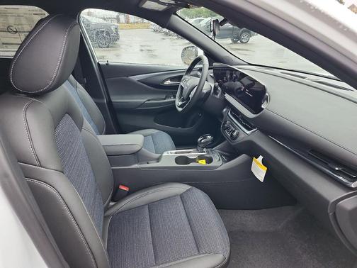 2026 Buick Envista Preferred FWD