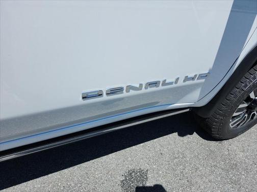 2025 GMC Sierra 2500 Denali Ultimate