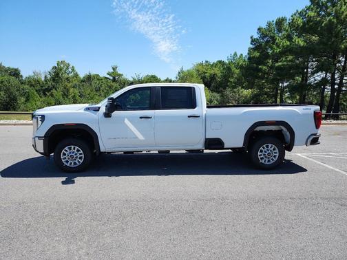 2025 GMC Sierra 2500 Base