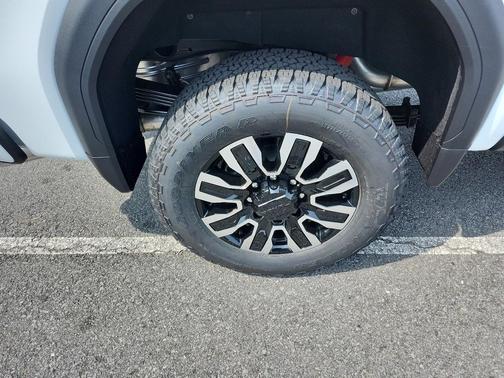 2025 GMC Sierra 2500 Denali Ultimate
