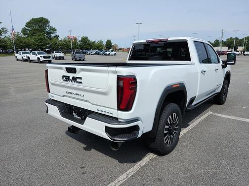 2025 GMC Sierra 2500 Denali Ultimate