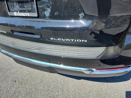 2026 GMC Yukon 2WD Elevation