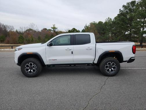 2026 GMC Canyon AT4X