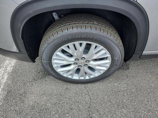 2026 GMC Acadia Elevation FWD