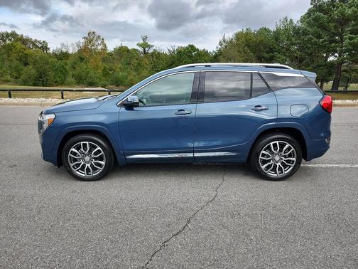2024 GMC Terrain Denali