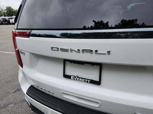 Summit White 2026 GMC Yukon XL Denali Ultimate