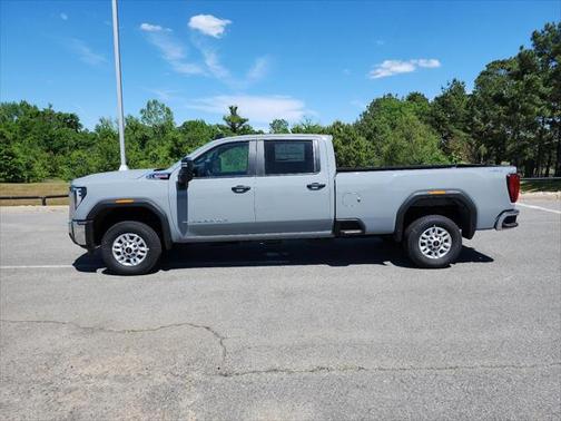 2025 GMC Sierra 2500 Base