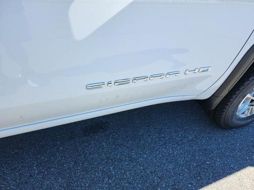 2026 GMC Sierra 2500 Base