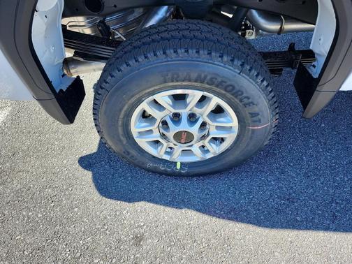 2026 GMC Sierra 2500 Base