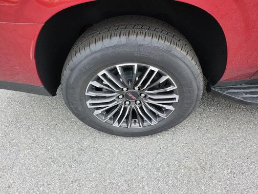 Volcanic Red Tintcoat 2026 GMC Yukon XL 2WD Elevation