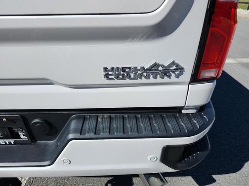 2024 Chevrolet Silverado 2500 High Country