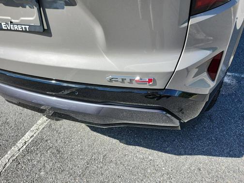 2026 GMC Terrain AWD AT4