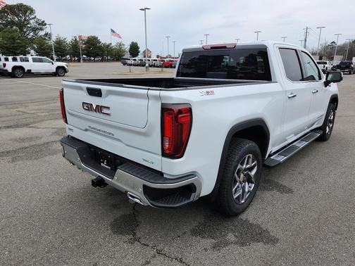 Glacier White Tricoat 2026 GMC Sierra 1500 SLT