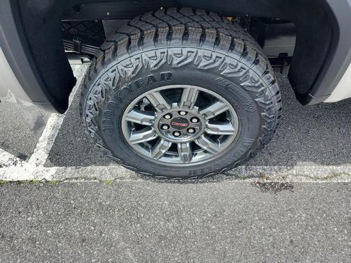 Coastal Dune 2026 GMC Sierra 1500 AT4X