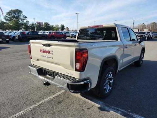 Coastal Dune 2026 GMC Sierra 1500 SLE