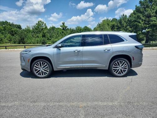 2025 Buick Enclave Avenir FWD