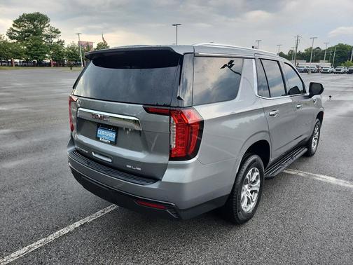 2023 GMC Yukon SLE