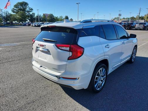 2024 GMC Terrain Denali