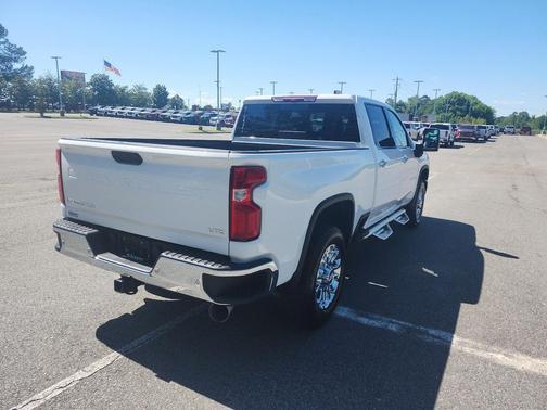 Summit White 2024 Chevrolet Silverado 2500 LTZ