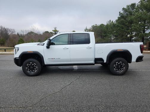 Summit White 2026 GMC Sierra 2500 AT4X