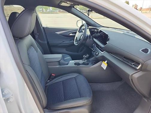 2025 Buick Envista Preferred FWD