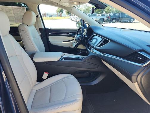 2022 Buick Enclave FWD Premium